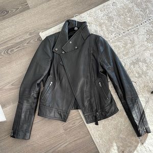 Aritzia genuine black leather jacket size S
